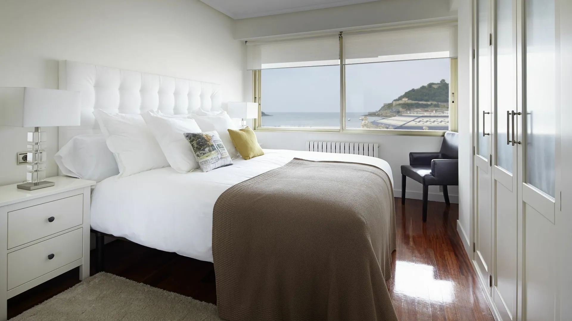 Playa De La Concha 3 Apartment By Feelfree Rentals San Sebastián 0*,  España